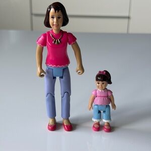 Fisher-Price Loving Family Dollhouse Mom Ruth Ann and Child Doll Set